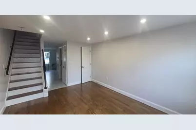90 Light St #15, Lynn, MA 01902 - Photo 3