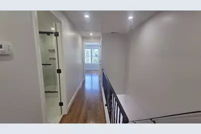 90 Light St #15, Lynn, MA 01902 - Photo 5