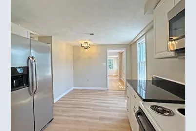 191-195 Weston St #191, Waltham, MA 02453 - Photo 5