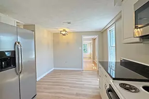 191 Weston St, Waltham, MA 02453 - Photo 5