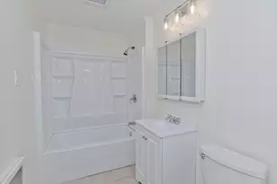37-39 Upland St, Springfield, MA 01104 - Photo 15