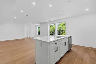 26 Union St, Natick, MA 01760 - Photo 3