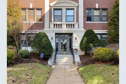 141 Englewood Ave #A, Boston, MA 02135 - Photo 3