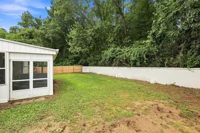 46 Kay St, Springfield, MA 01109 - Photo 35