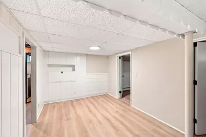 46 Kay St, Springfield, MA 01109 - Photo 25
