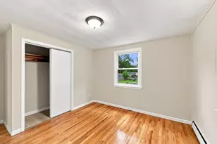 46 Kay St, Springfield, MA 01109 - Photo 15