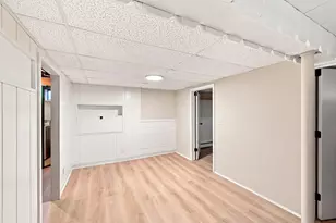 46 Kay St, Springfield, MA 01109 - Photo 25
