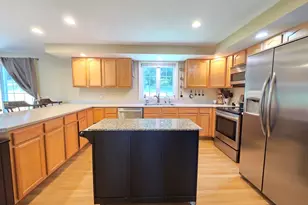 29 Cushing Rd, Webster, MA 01570 - Photo 7