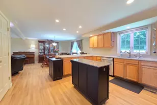 29 Cushing Rd, Webster, MA 01570 - Photo 9