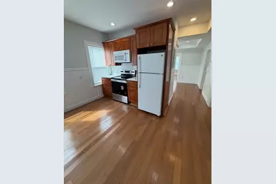 832 Montello St #3, Brockton, MA 02301 - Photo 3