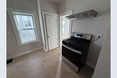 42 1/2 Cabot #1, Beverly, MA 01915 - Photo 5