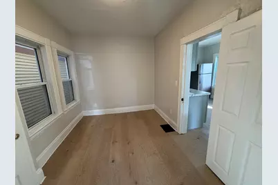 42 1/2 Cabot #1, Beverly, MA 01915 - Photo 3