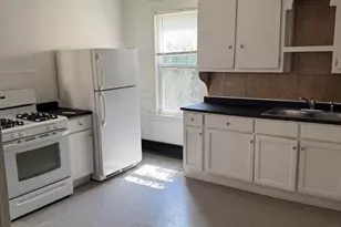 43 Wilson St, Haverhill, MA 01830 - Photo 3