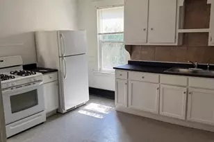 43 Wilson St, Haverhill, MA 01830 - Photo 3