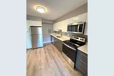 846 Massachusetts Ave #4A, Arlington, MA 02476 - Photo 1