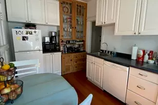 39 Mt Hood Rd, Boston, MA 02135 - Photo 3