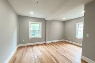 84 Chelsea St, Boston, MA 02128 - Photo 7