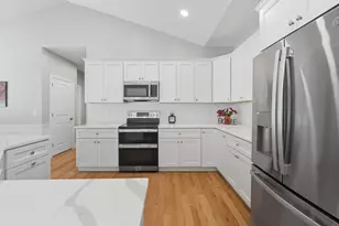 31 High Bluff, Belchertown, MA 01007 - Photo 13