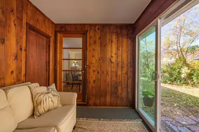 3 Montgomery Ave, Holyoke, MA 01040 - Photo 11