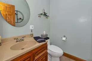 27 Landing Dr, Chicopee, MA 01020 - Photo 11
