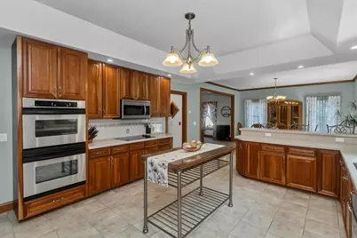27 Landing Dr, Chicopee, MA 01020 - Photo 5