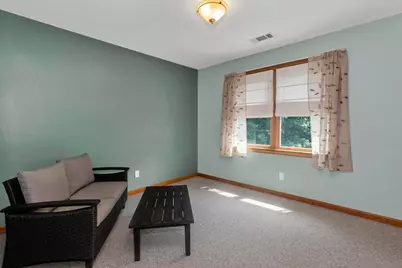 27 Landing Dr, Chicopee, MA 01020 - Photo 25