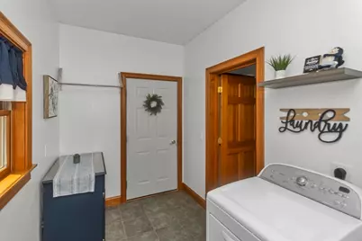 27 Landing Dr, Chicopee, MA 01020 - Photo 13