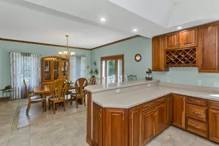 27 Landing Dr, Chicopee, MA 01020 - Photo 33