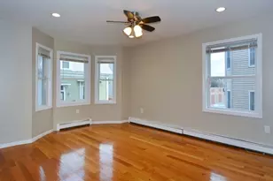 12 Roach St, Boston, MA 02125 - Photo 3
