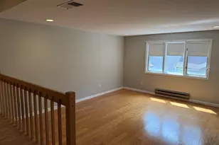 10 Chapman St, Weymouth, MA 02189 - Photo 21