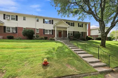 90 Colonial Cir #C, Chicopee, MA 01020 - Photo 1