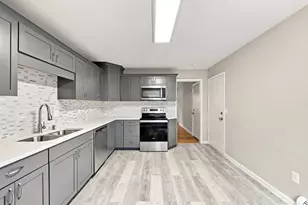 90 Colonial Cir, Chicopee, MA 01020 - Photo 7
