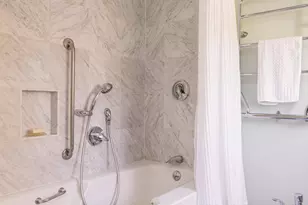 140 Upland Rd, Cambridge, MA 02140 - Photo 25