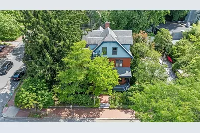 140 Upland Road, Cambridge, MA 02140 - Photo 9