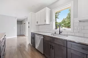 54 Beverly Dr, Westfield, MA 01085 - Photo 5