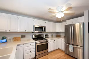 51 Portside Dr, Mashpee, MA 02649 - Photo 9