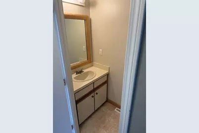 8 John Dr #8, Grafton, MA 01536 - Photo 7