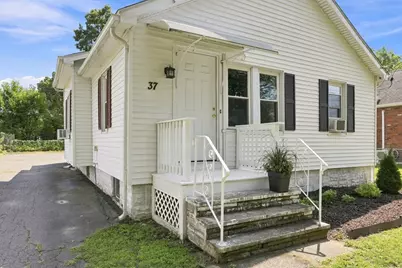 37 Kensington St, Agawam, MA 01030 - Photo 3
