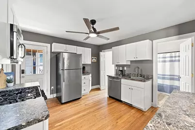 37 Kensington St, Agawam, MA 01030 - Photo 15