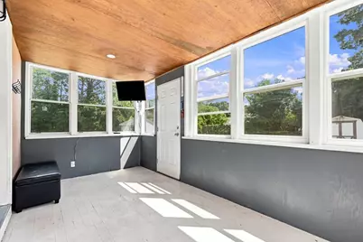 37 Kensington St, Agawam, MA 01030 - Photo 25