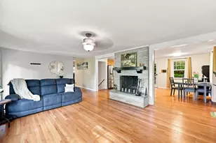 93 Leno Rd, Holland, MA 01521 - Photo 9