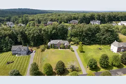 18 Valley View Dr, Grafton, MA 01536 - Photo 33
