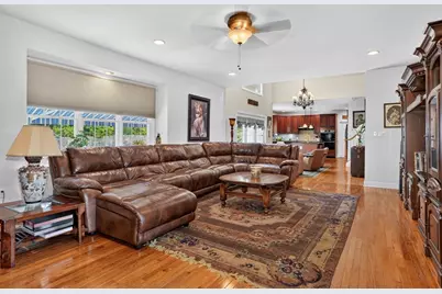 18 Valley View Dr, Grafton, MA 01536 - Photo 11