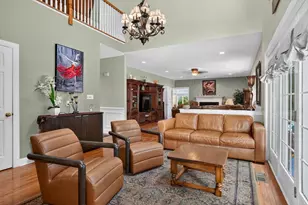 18 Valley View Dr, Grafton, MA 01536 - Photo 7