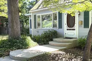 40 Oak St, Bellingham, MA 02019 - Photo 1