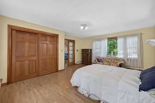 40 Oak St, Bellingham, MA 02019 - Photo 25