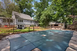 40 Oak St, Bellingham, MA 02019 - Photo 11