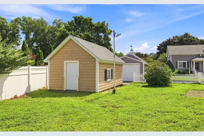 15 Hampstead St, Lowell, MA 01852 - Photo 39