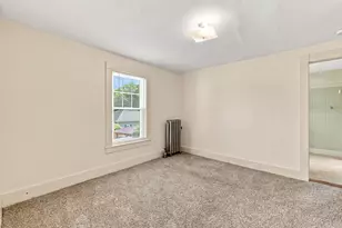 15 Hampstead St, Lowell, MA 01852 - Photo 9