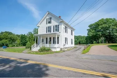 25 East St, Grafton, MA 01536 - Photo 3